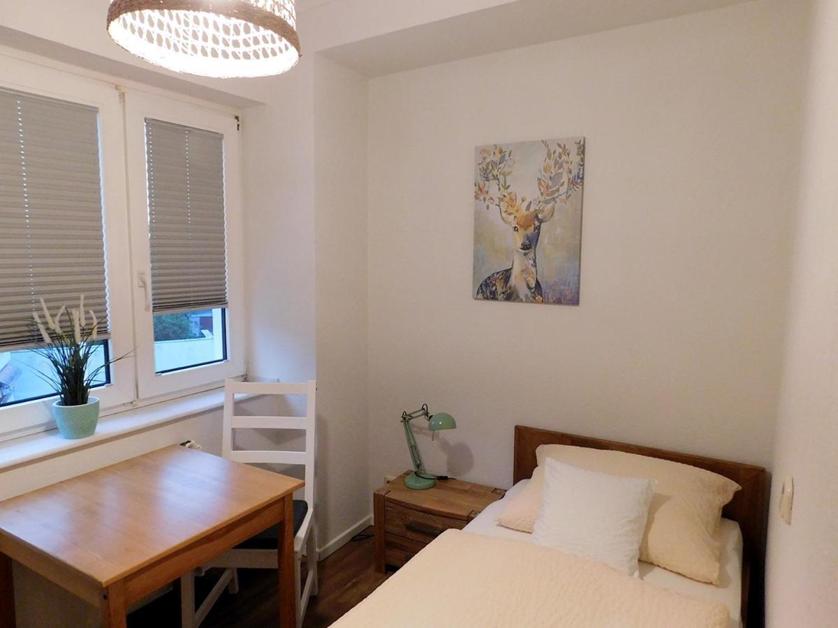 Das Weiss Blaue Haus Hotel ดุสเซลดอร์ฟ ภายนอก รูปภาพ